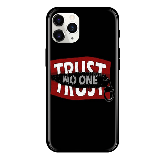 Trust No One Print Glass Case